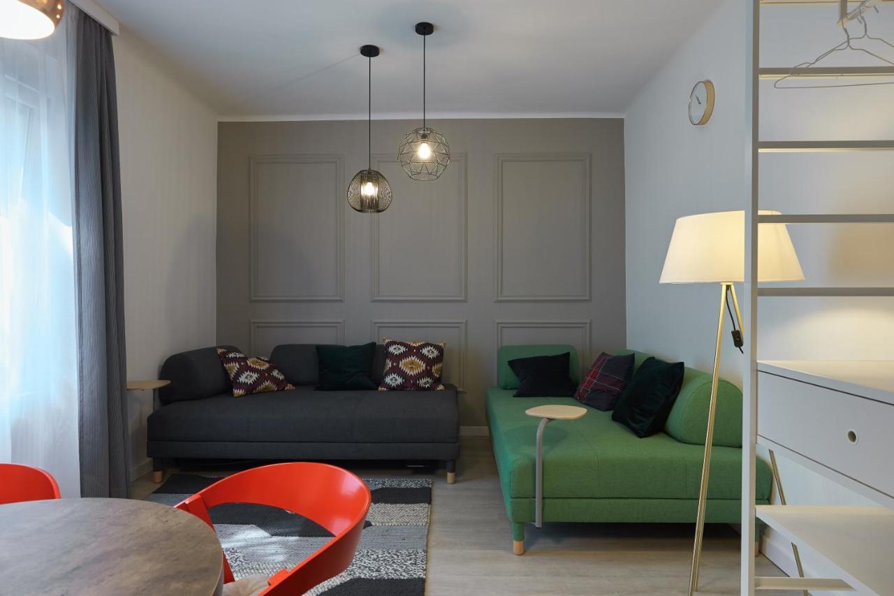 7Domb Apartman Komlo Bagian luar foto